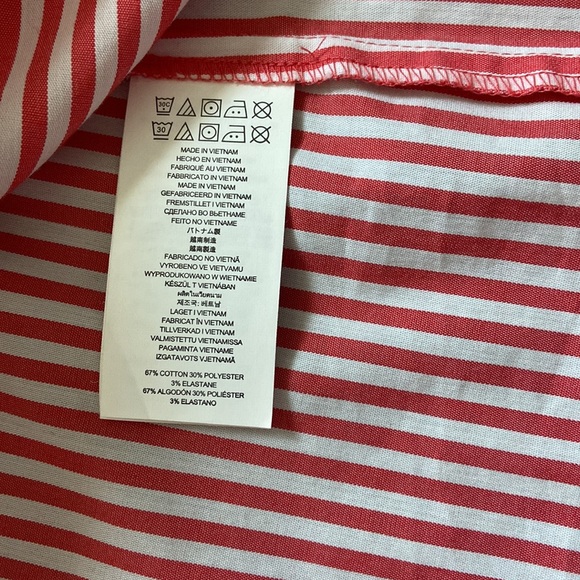 Michael Kors Womens size Small cold shoulder button down blouse - Picture 6 of 6